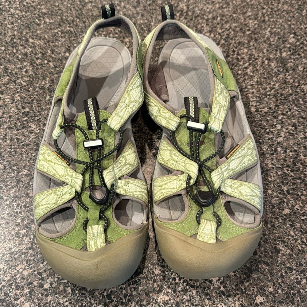 Keen Water/hiking shoes